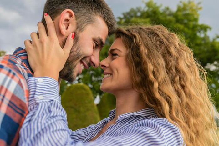 dating couple with herpes in Fort Collins