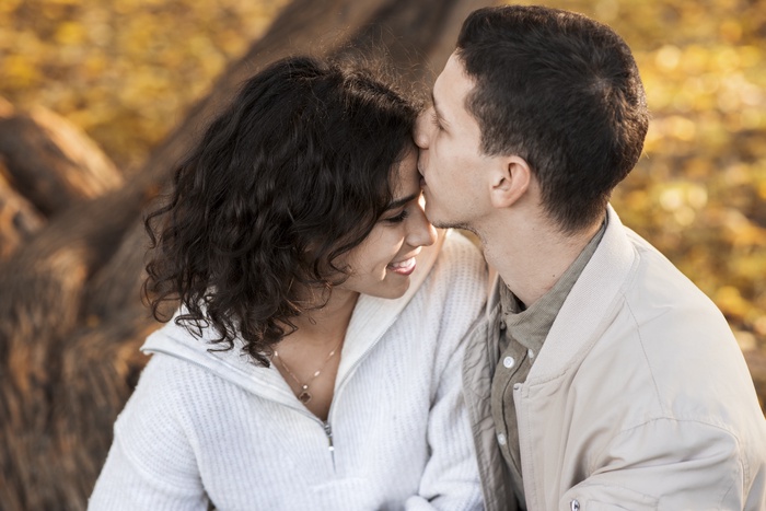 couple with herpes from MPWH in Mesa
