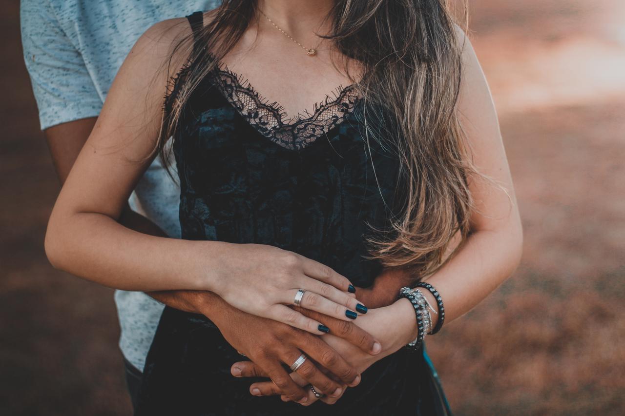 If You Have Herpes And Love Open Relationships, What To Do?